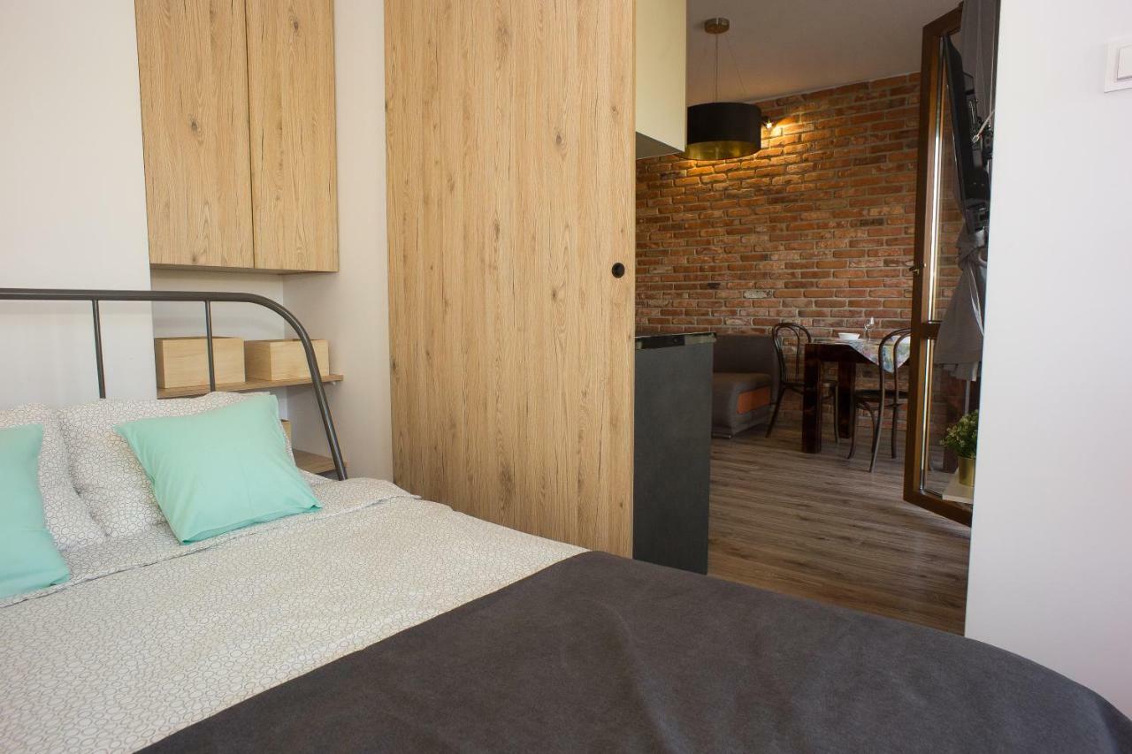 Atrium Apartment Z Garazem Torun Exterior photo